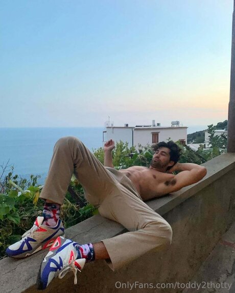 Toddy2thotty erotic actress archive