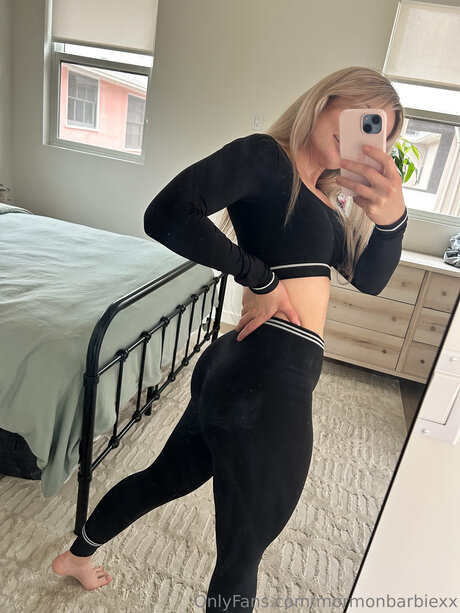 Mormonbarbiexx art actress pictures