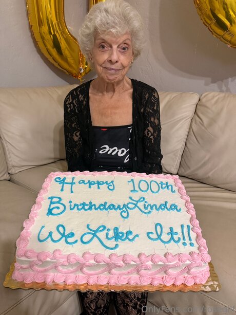 Rosegilf beautiful model images