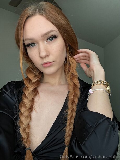 Sasharaebby star hd picture