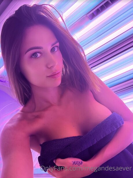 Megandesaever xxx pornstar gallery