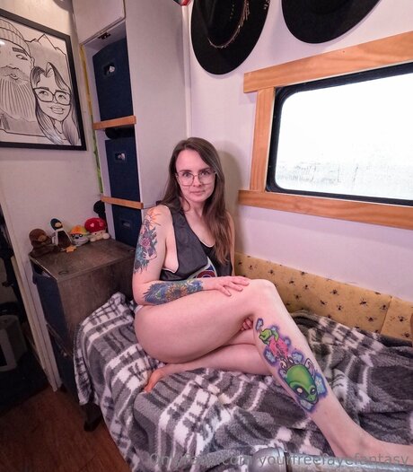 Yourfreefayefantasy art model galleries