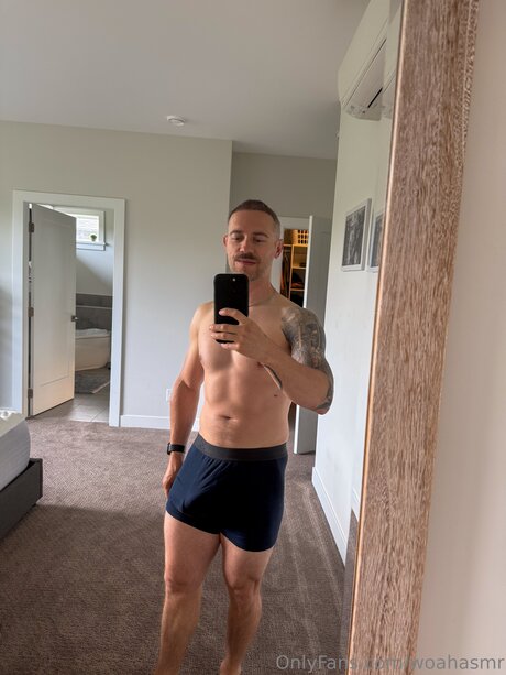 Woahasmr model naked pic