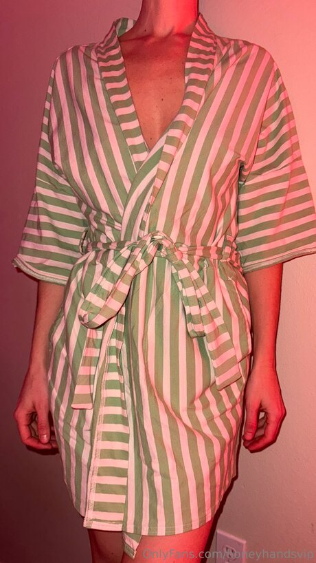 Honeyhandsvip star naked pictures