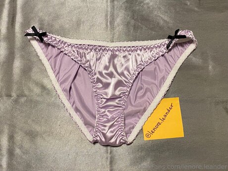 Lenore Leander hot pornstar galleries