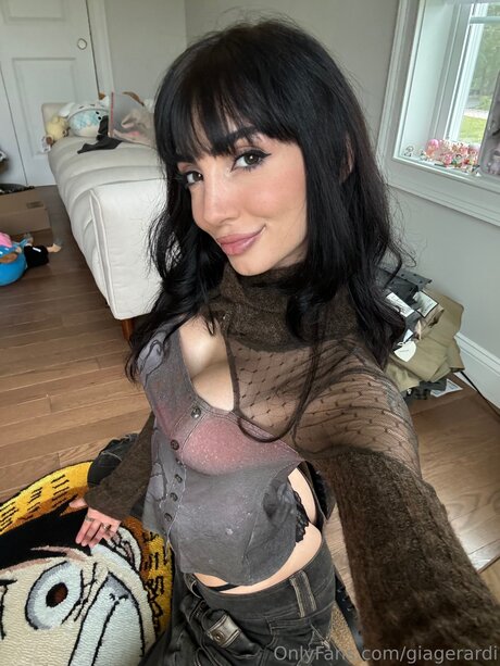 Giaisabella art star image