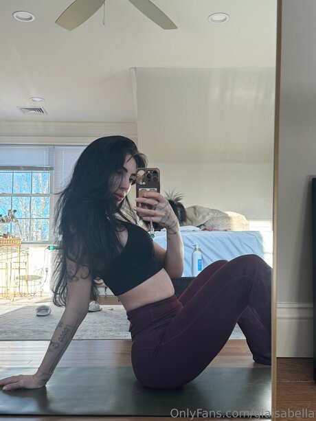 Giaisabella pornstar hot photos
