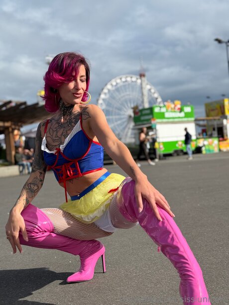 Sissiunicorn pornstar img