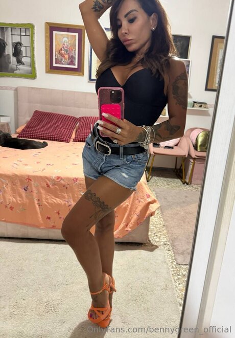 Bennygreen Official star xxx pic