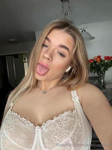 Adeljuggsss xxx model galleries