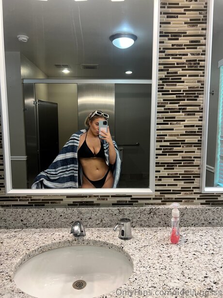 Adeljuggsss star xxx pics