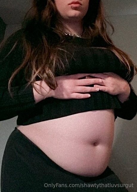 Shawtythatluvsurgut nudes model pictures