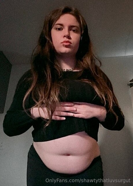 Shawtythatluvsurgut star adult image