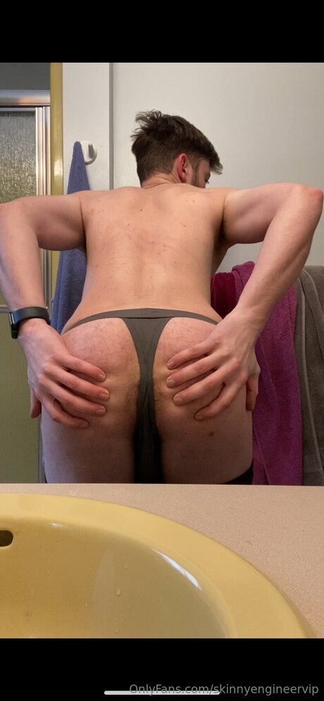 Skinnyengineervip nude pornstar galleries