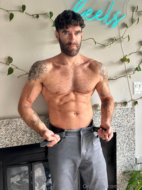 Kenfeels star porn picture