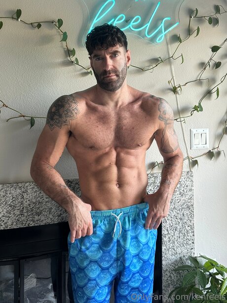 Kenfeels model free photo