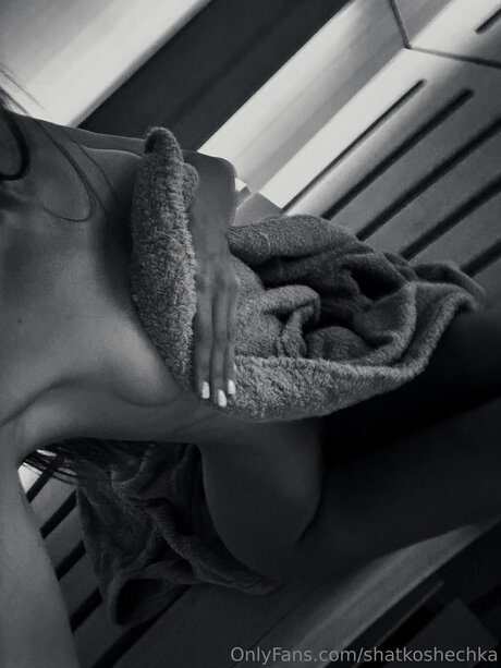 Shatkoshechka star sexy photo