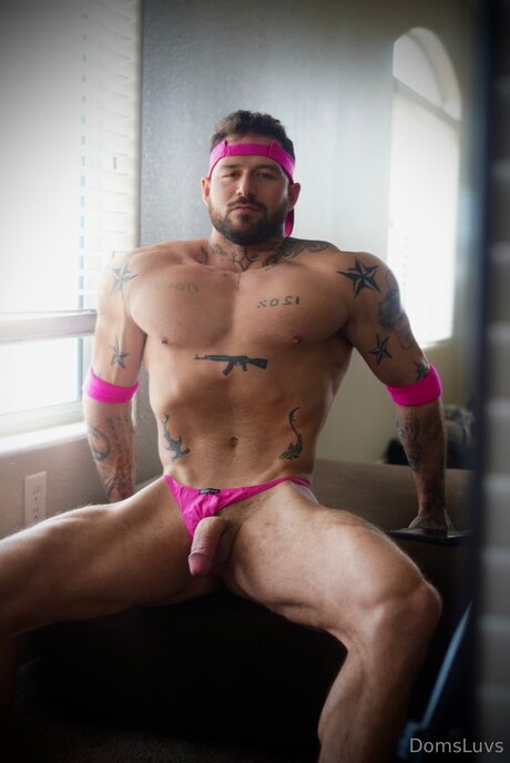 Domsluvz perfect pornstar pic