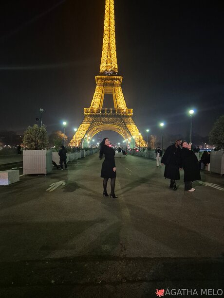 Agathamelotrans hot model photos