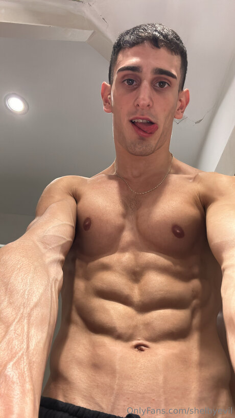 Shelbyevil model pornographic picture