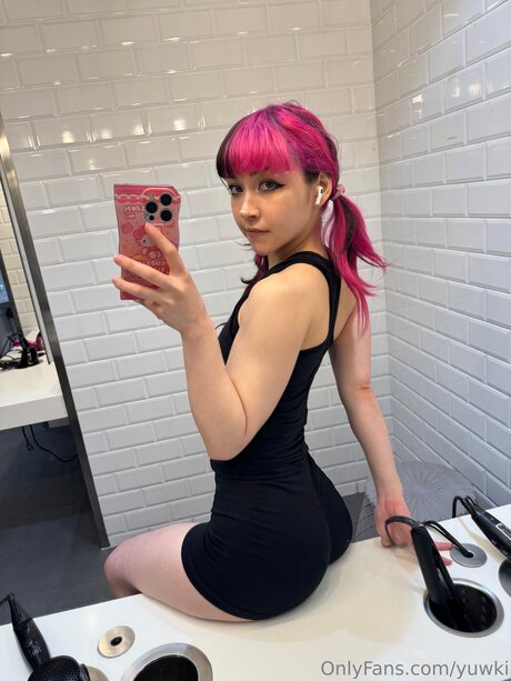 Yuwki model free archive