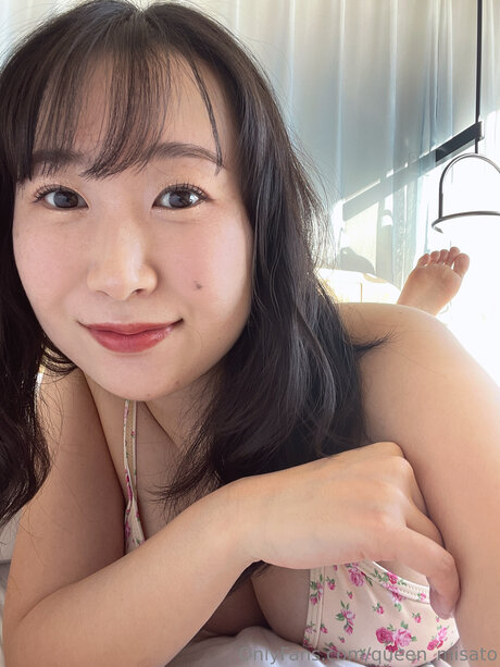 Queen Misato pornstar xxx pictures