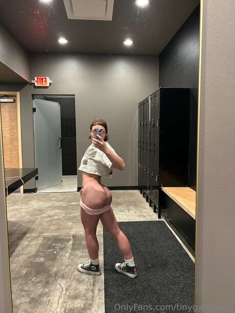 Tinygympawg star porn gallery