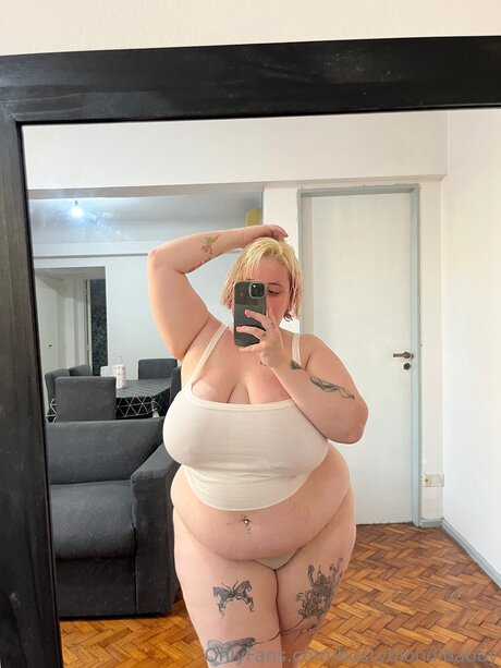 Bustyblondibabby pornstar nice pic