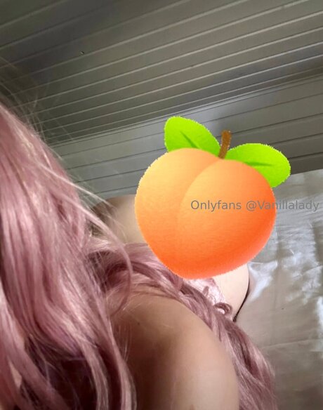 Vanillalady high quality pornstar picture