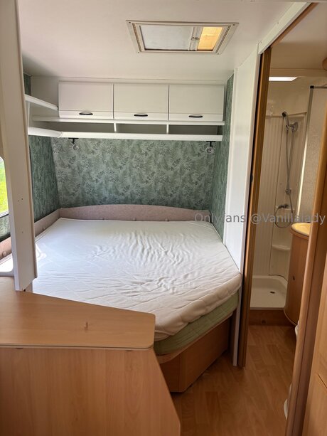 Vanillalady model hd photo