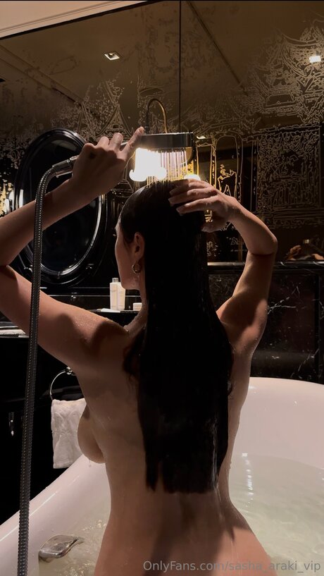 Sasha Araki Vip star adult pics