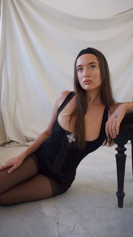 Sasha Araki Vip star naked image