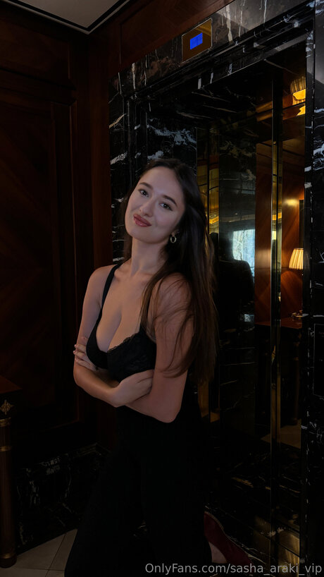 Sasha Araki Vip star best images