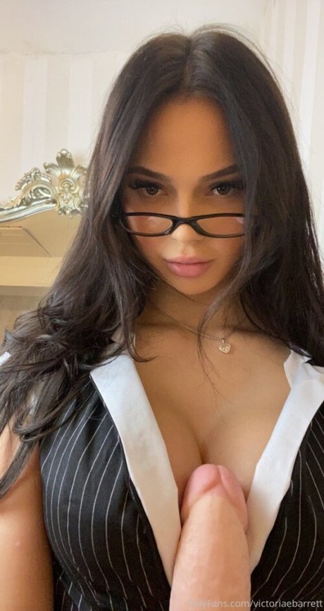 Victoria barrett model best img