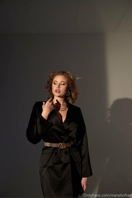 Merelin_ nice actress gallery