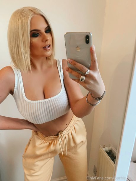 _Barbi star erotic photo