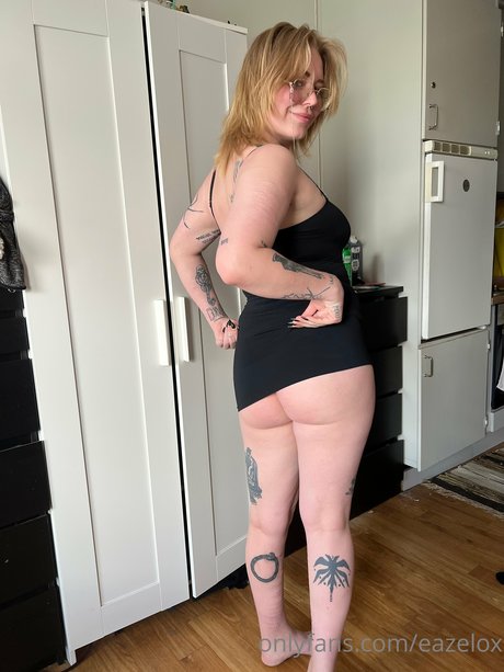 Shelley Floryd hot star picture