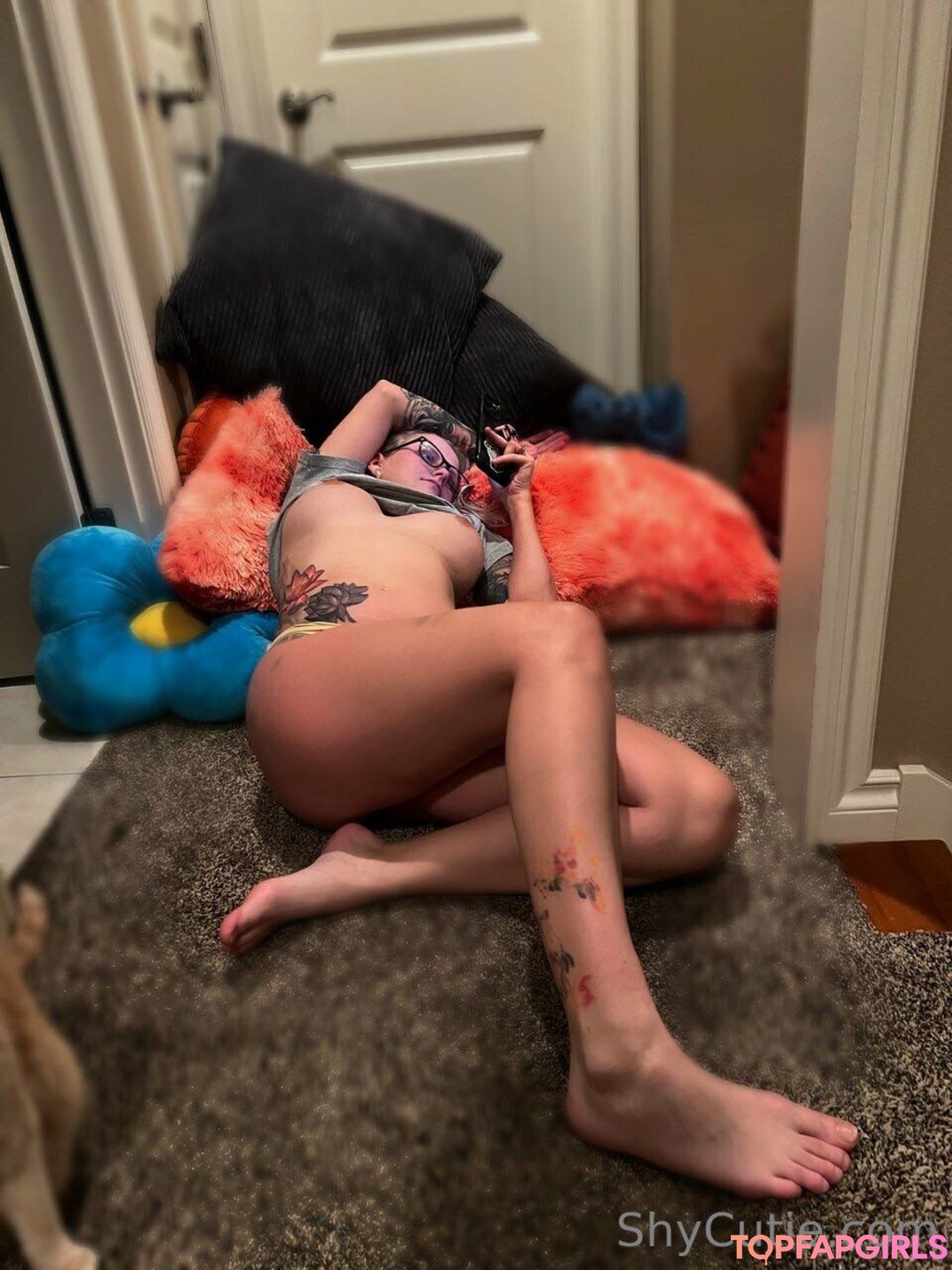 Shycutie sex pornstar gallery