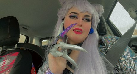 Sylvipix Young Goth Milf model pornographic images