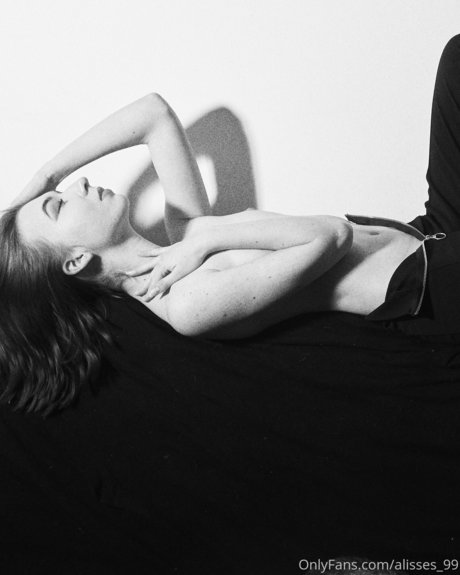 Alisses 99 exclusive model img