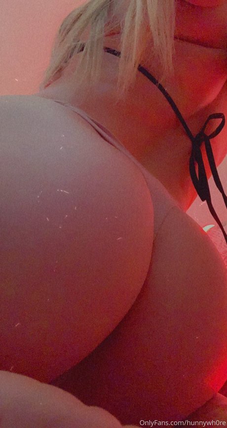 Duckie Ho_ star hot pictures