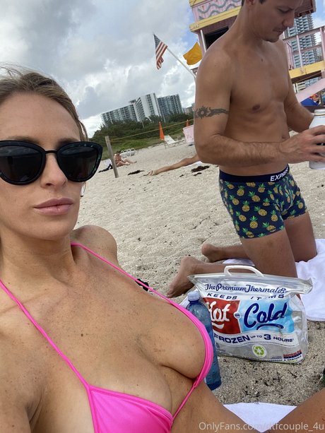 Bonnie Clyde_ beautiful model archive