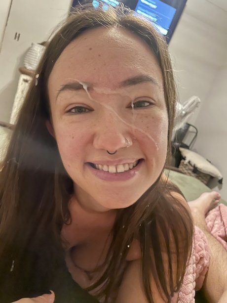 Samantha Peer_ model sexy photo