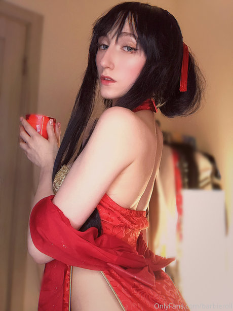 Roxane_ naked actress pictures