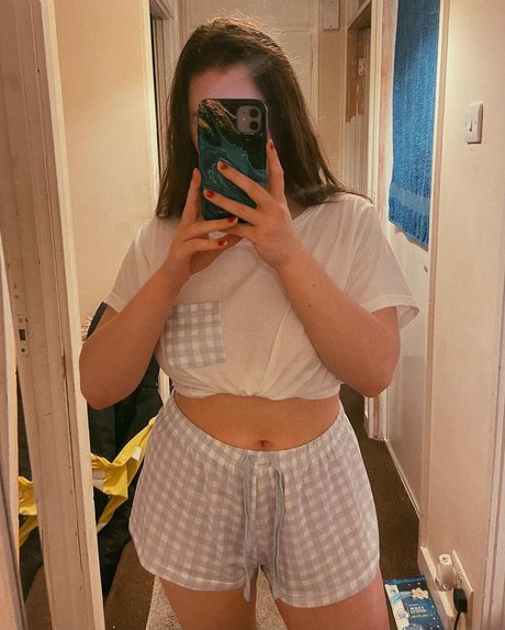 Xsarahlbx model photo