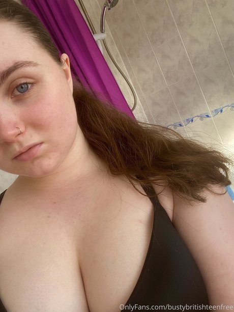 Xsarahlbx pretty pornstar pics