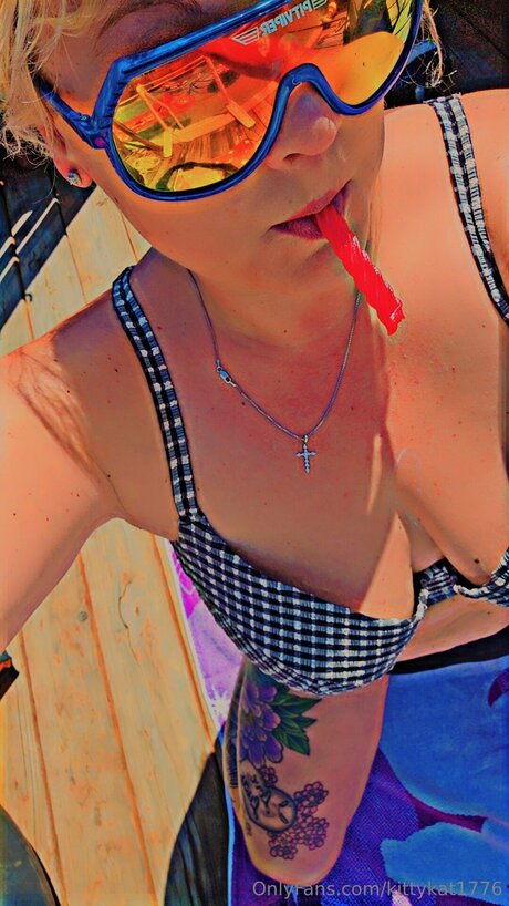 Kittykat1776 sex actress galleries