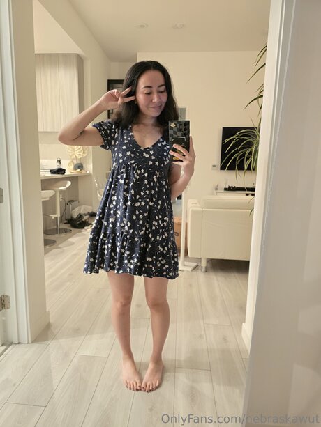 Yunaof star sexy photos