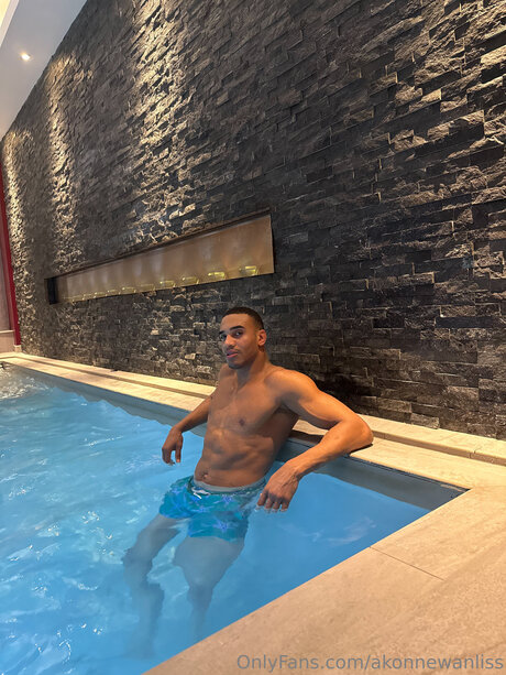 Akonnewanliss high quality pornstar image