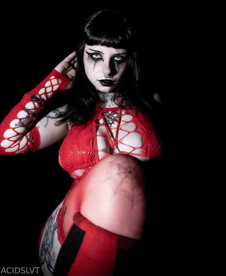 Acidslvt pretty pornstar photos